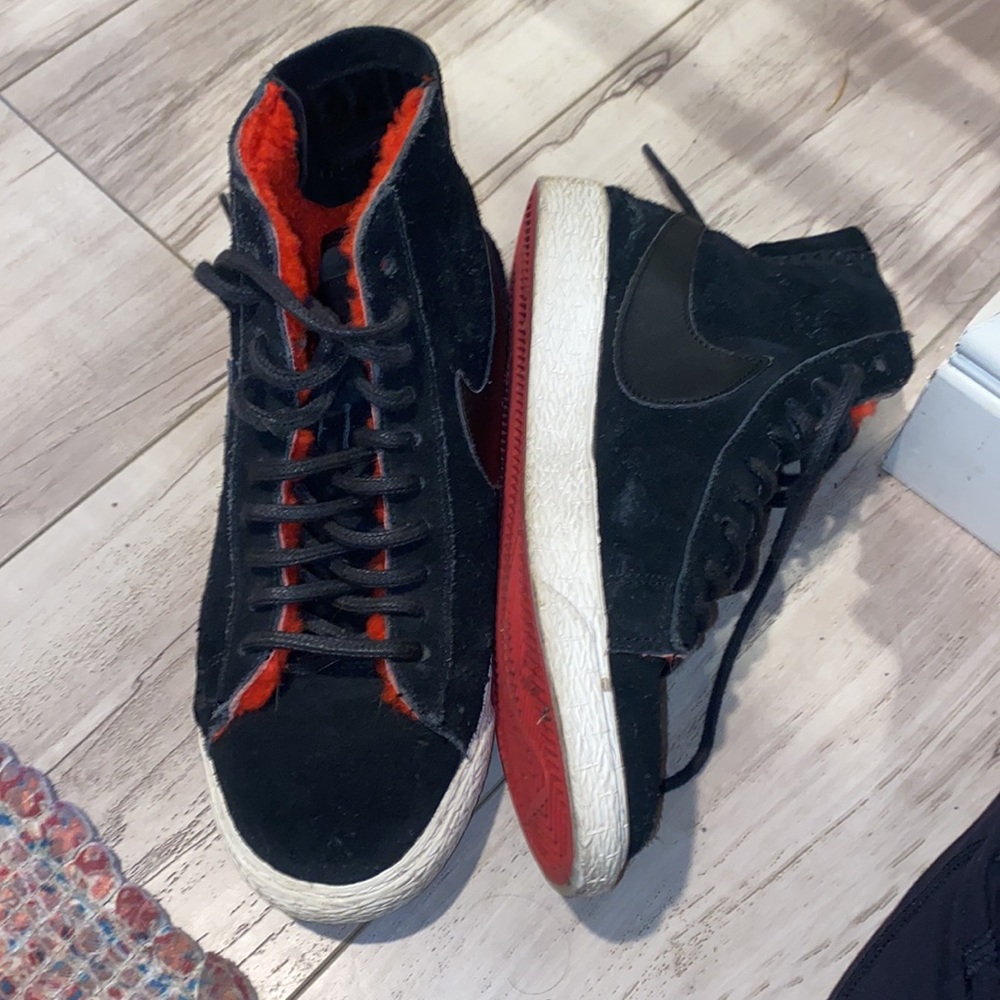 Nike blaze black suede size 7